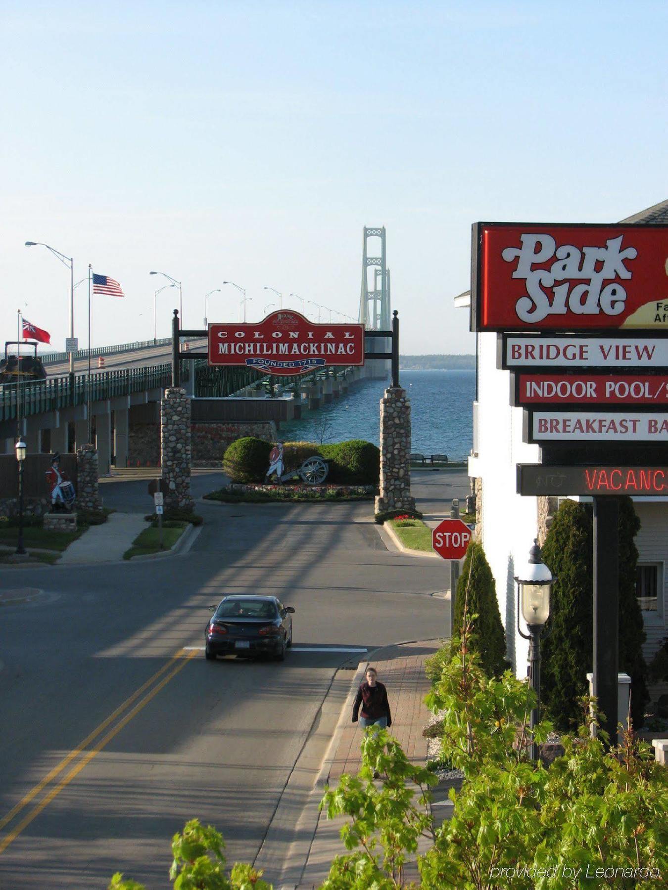Parkside Inn Bridgeview Макино Сити Екстериор снимка